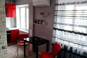 квартира за адресою Соборності вул. (Жовтнева), 79
