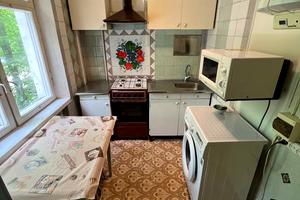 квартира за адресою Полякова, 5а