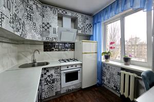 квартира за адресою Свободи просп., 27