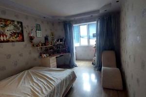 квартира за адресою Тополина вул., 10