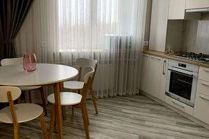 квартира за адресою Степана Бандери вул., 40/1а