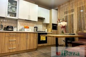 квартира за адресою Міцкевича, 130