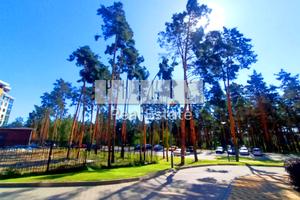 комерційна за адресою Прорізна вул., 1
