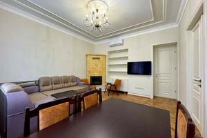квартира по адресу Героїв УПА, 63