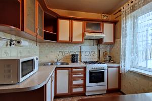 квартира за адресою Сержа Лифаря вул. (Олександра Сабурова), 5