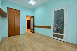 коммерческая по адресу Троицкая ул., 7