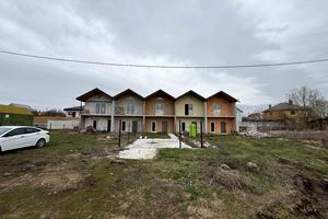 будинок за адресою Приозерна вул., 6