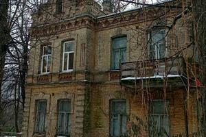 дом по адресу Якубенківська ул. (Тропинина)