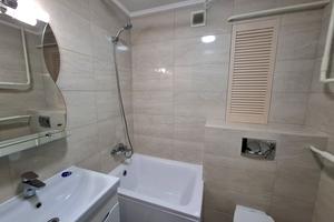 квартира за адресою Дмитра Майбороди вул. (Збишка), 7