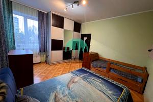 квартира за адресою Товарна вул., 9
