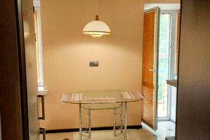 квартира за адресою Космонавтів вул., 20