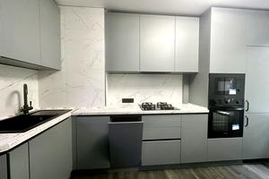 квартира за адресою Академіка Корольова вул., 34