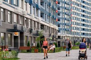 коммерческая по адресу Євгена Сверстюка, 6Е