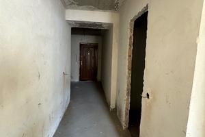 квартира за адресою Тролейбусна вул., 5