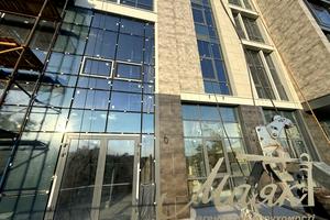 коммерческая по адресу Андрея Верхогляда ул. (Михайла Драгомирова), 20