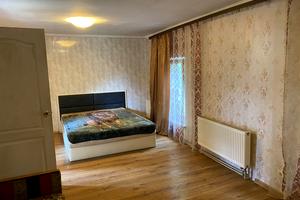 квартира за адресою Молодіжна вул., 5