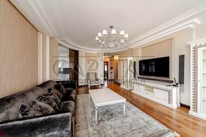 квартира за адресою Старонаводницька вул., 6б