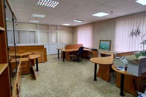 комерційна за адресою Дніпро, Богдана Хмельницького просп. (Героїв Сталінграда), 38а