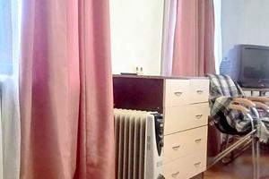 будинок за адресою Квітнева
