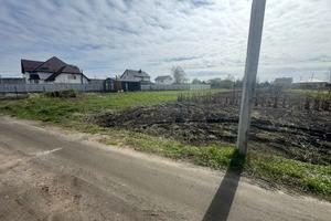 ділянка за адресою Юності, 4