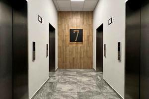 коммерческая по адресу Кловский спуск, 7a
