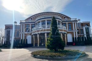 комерційна за адресою Броварський просп., 2В