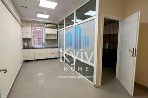 комерційна за адресою Басейна вул., 7