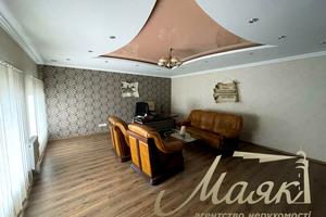 комерційна за адресою Бориспільська вул., 9 к40