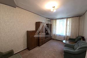 квартира за адресою Паркова вул. (Чубаря), 20