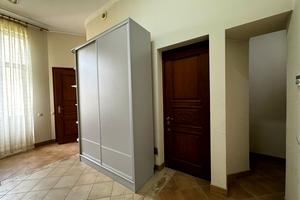 квартира за адресою Олекси Новаківського вул., 8
