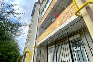 комерційна за адресою Джона Ленона вул., 35