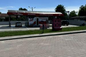 комерційна за адресою грушевського, 1