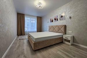 квартира за адресою Домбровського вул., 3в