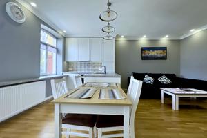 квартира по адресу Гординских ул., 18