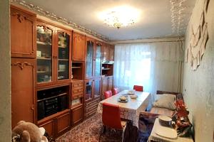 квартира за адресою Степана Бандери вул., 7