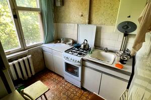 квартира за адресою Космонавтів вул., 2