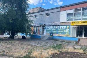 комерційна за адресою Космонавтів вул., 13