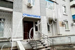 комерційна за адресою Троїцька вул. (Червона), 20-Д