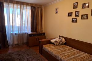 квартира по адресу Степана Бандеры просп., 70