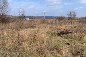 участок по адресу с. Старые Безрадичи, 