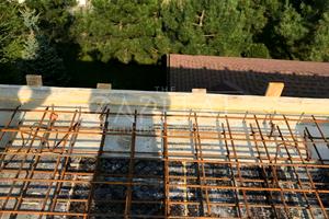 будинок за адресою с. Вишеньки, Квіткова