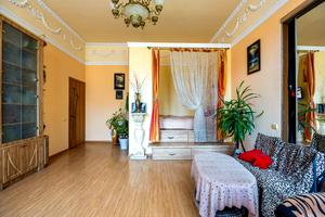 квартира за адресою Кука, 20