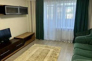квартира за адресою Андрія Первозванного вул. (Стахурського), 14