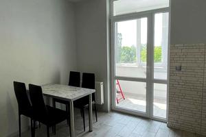 квартира по адресу Степана Бандеры ул., 1е