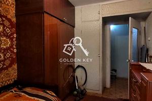квартира за адресою Соборності вул. (Косіора), 111