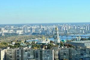 комерційна за адресою Кловський узвіз (Кловський), 7