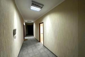 комерційна за адресою Федора Ернста вул., 16-В