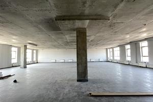 коммерческая по адресу Степана Бандеры просп. (Московський), 8