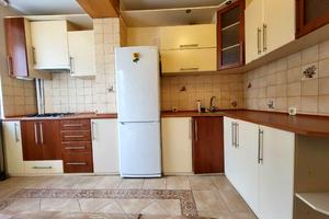 квартира за адресою майдан Незалежності пл., 10