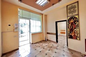 комерційна за адресою Південний бульв., 34
